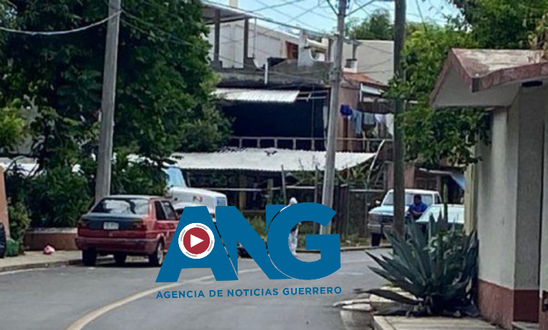 Ej3cutan a balaz0s a una pareja en el centro de Zihuatanejo; la mujer estaba embarazada
