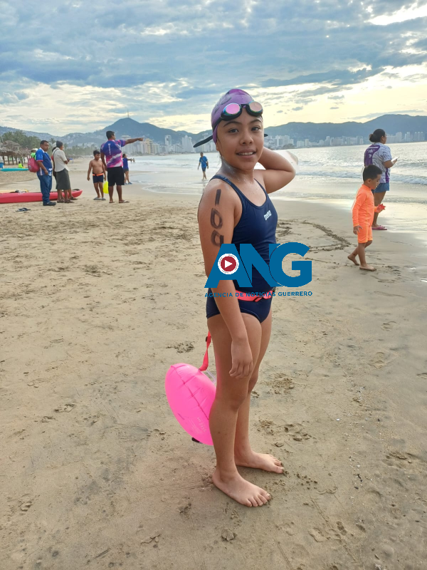 Aranza Valentina de Chilpancingo triunfa en el circuito de Aguas Abiertas 2024 realizado en Acapulco