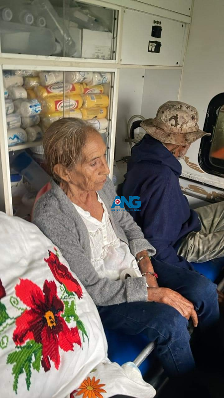 Comienza el Traslado de Familias Vulnerables a albergues tras afectaciones por el huracán John en Tecpan de Galeana