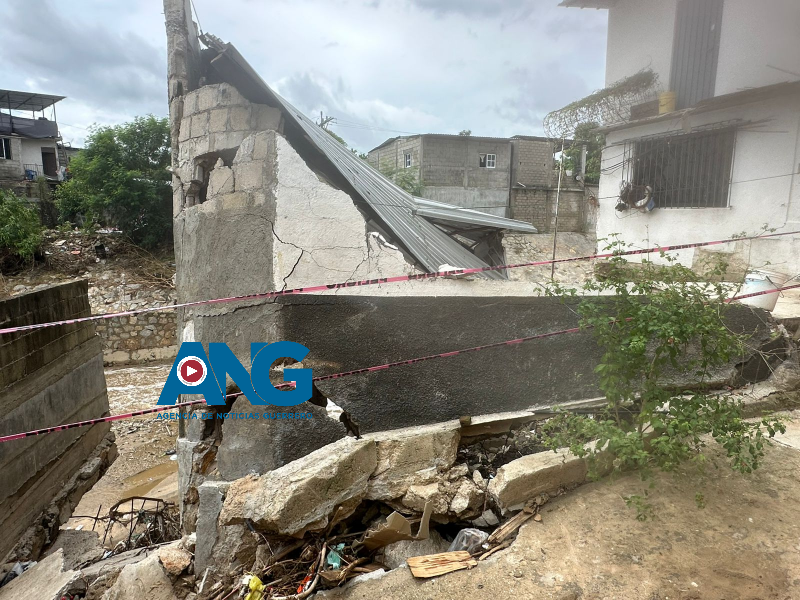 Socavón en Arroyo Seco Crece y Amenaza Más Viviendas en Acapulco tras el Huracán John