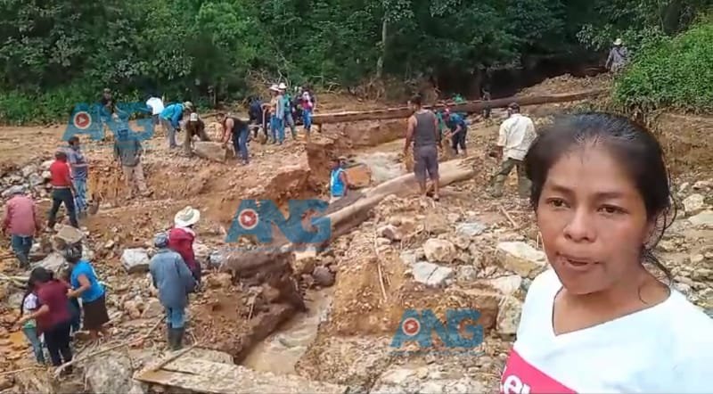 Vecinos de Pozolapa, municipio de Acatepec en la Montaña Alta de Guerrero, piden ayuda ante falta de comida y servicios básicos tras el huracán John