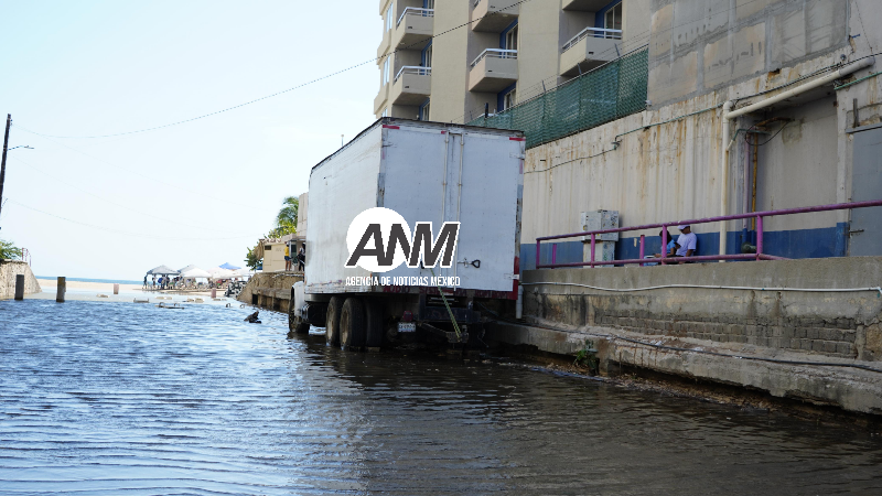 Resiente #Acapulco el “mar de fondo”