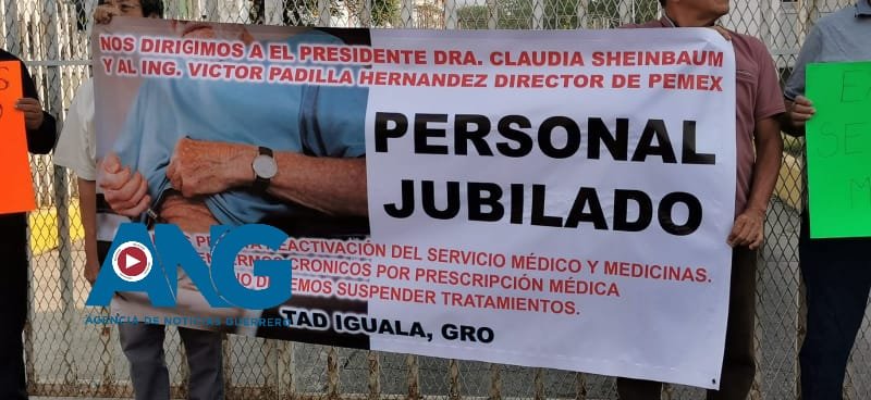 Jubilados de Pemex en #Iguala exigen derecho a la salud y medicamentos