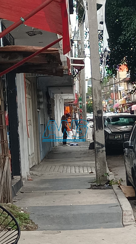 🚨 Ciudadano con quemaduras permanece sin atención en plena vía pública en #Chilpancingo