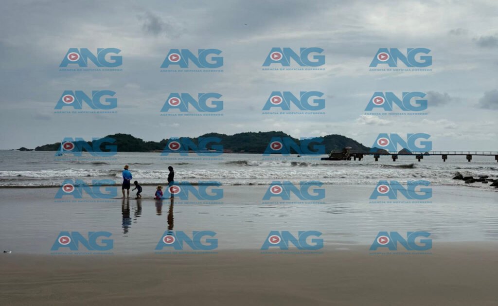 Aperece ah0gada una turista este martes en playa de #Zihuatanejo