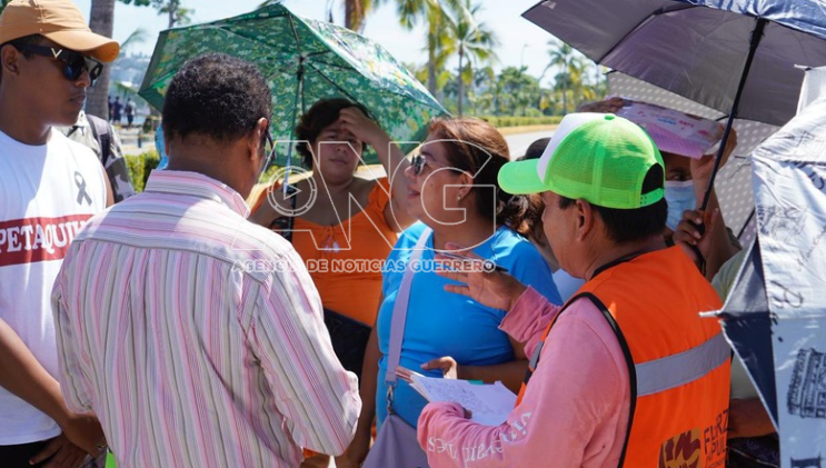 Vuelven a bloquear la costera por falta de agua potable en Petaquillas